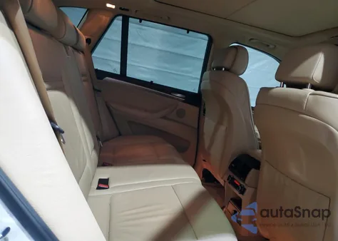 2009 BMW X5 xDrive30I z USA, uszkodzony, nr VIN 5UXFE43509L274514